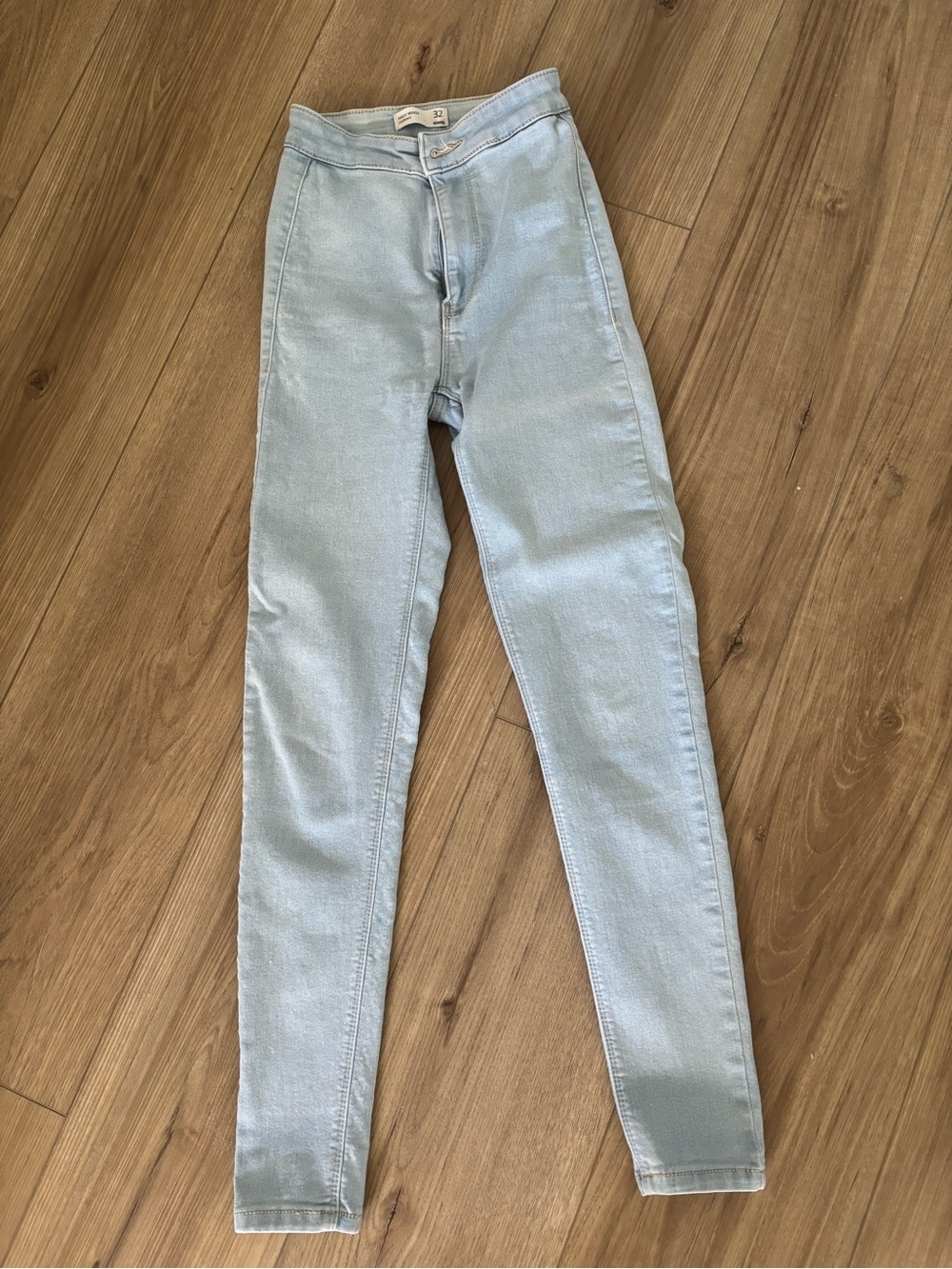 Women's Light Blue Skinny High-Rise Jeans